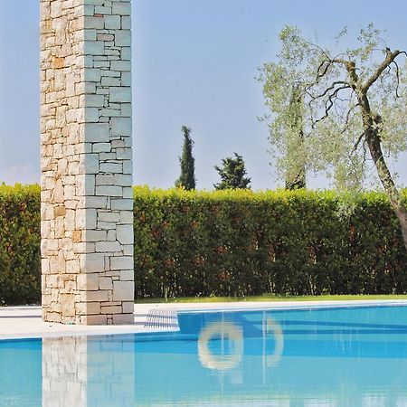 Residence "Borgo Le Torri" Toscolano Maderno Dış mekan fotoğraf